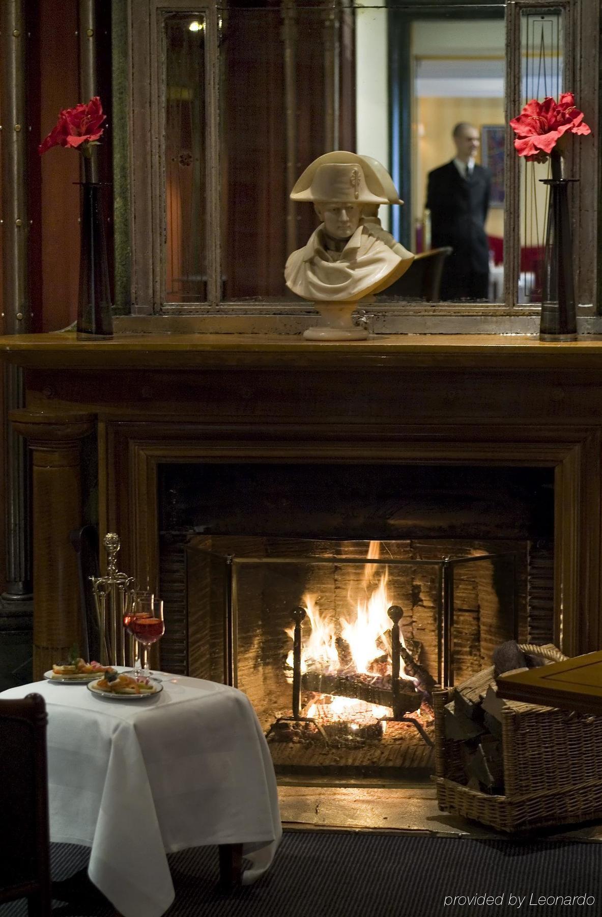 Hotel Restaurant Napoleon Fontainebleau Room photo